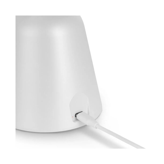 Косметическое зеркало Kitfort КТ-4128 — изображение 3