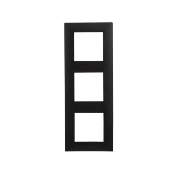 Рамка 3-постовая Niloe Step Чёрный