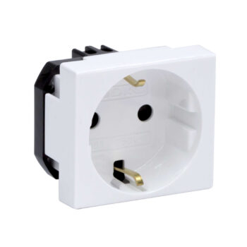 Розетка силовая серии Viva DKC 45005 2Р+Е со шторками белая